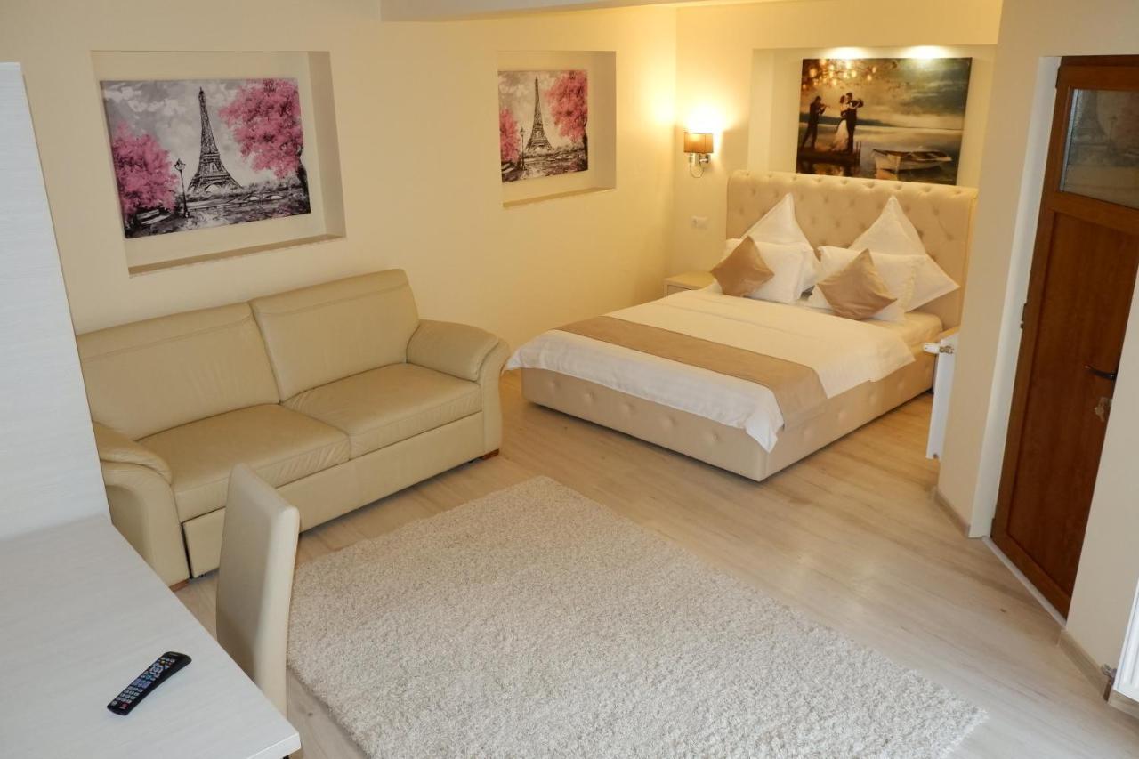 Pension Cuibul Viselor Baile Herculane Exterior photo
