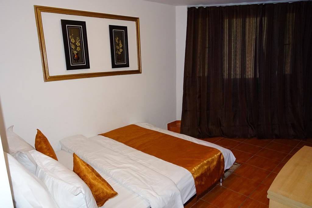 Pension Cuibul Viselor Baile Herculane Exterior photo